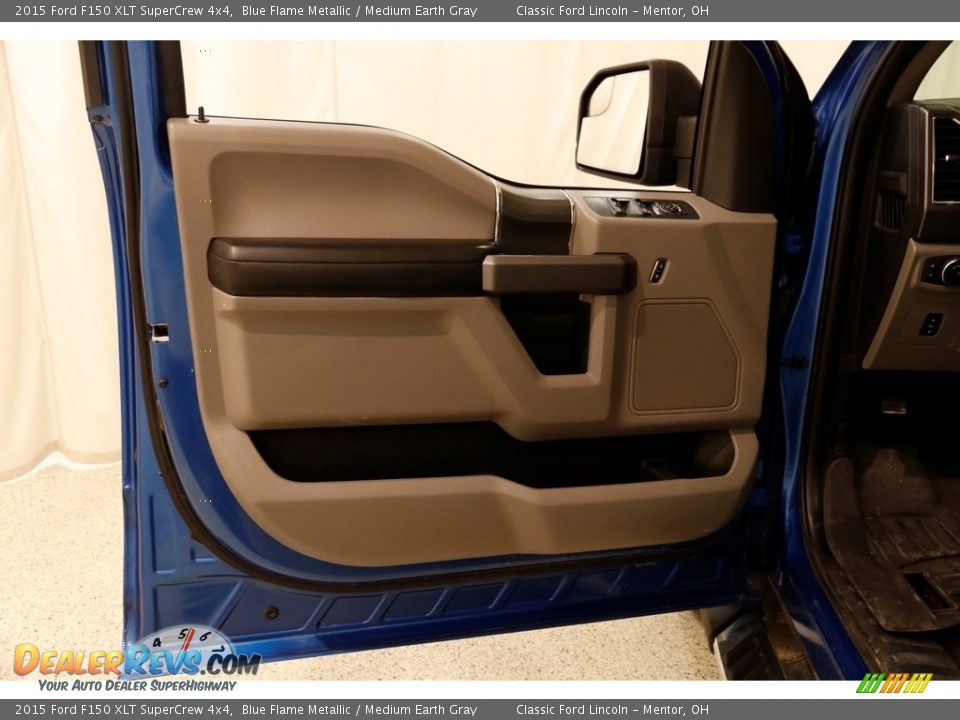 2015 Ford F150 XLT SuperCrew 4x4 Blue Flame Metallic / Medium Earth Gray Photo #5