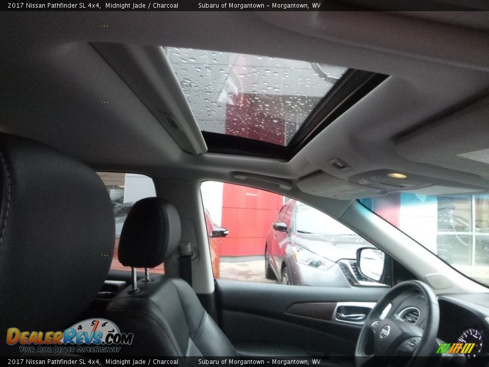 2017 Nissan Pathfinder SL 4x4 Midnight Jade / Charcoal Photo #11