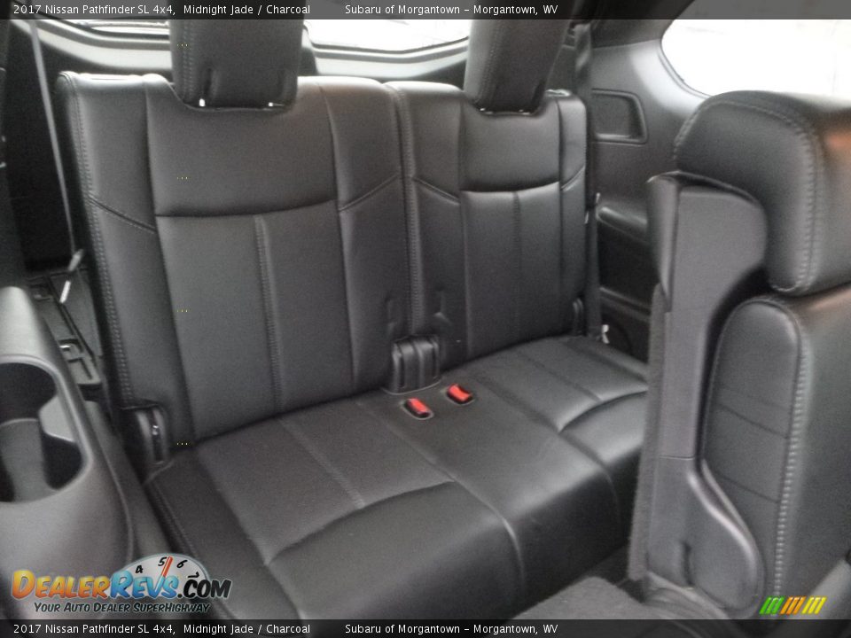 2017 Nissan Pathfinder SL 4x4 Midnight Jade / Charcoal Photo #13