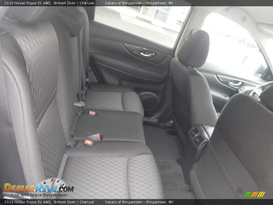 2019 Nissan Rogue SV AWD Brilliant Silver / Charcoal Photo #12