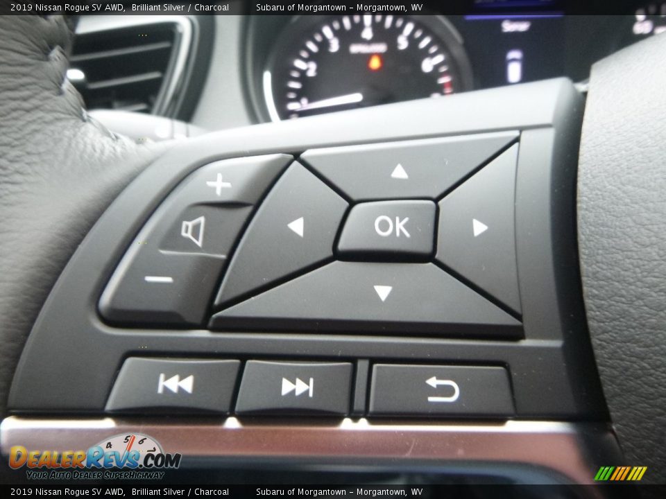2019 Nissan Rogue SV AWD Brilliant Silver / Charcoal Photo #20