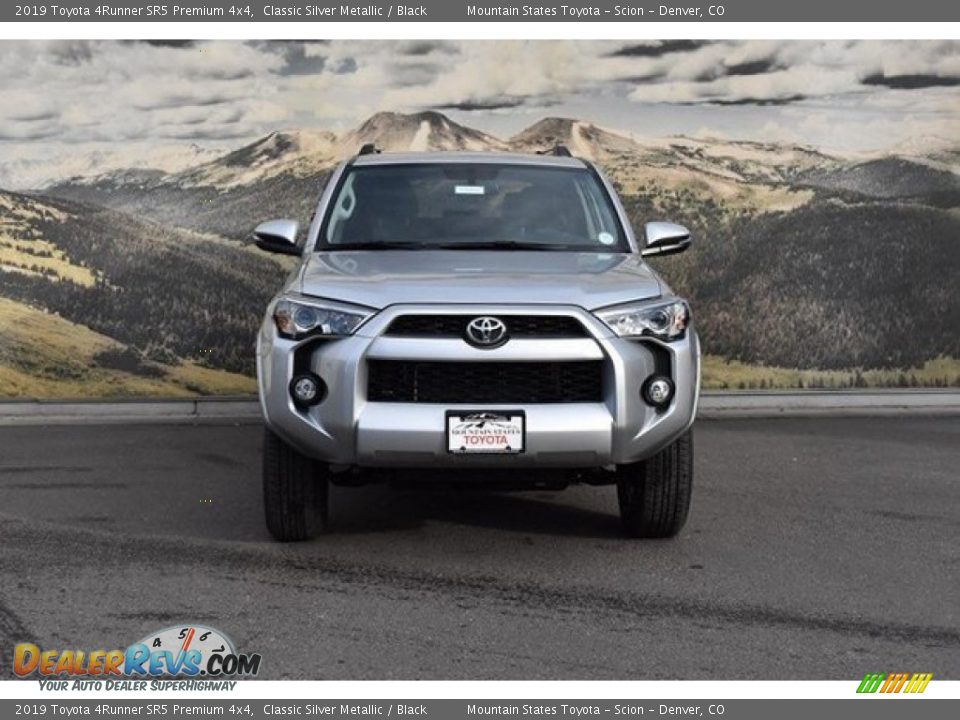2019 Toyota 4Runner SR5 Premium 4x4 Classic Silver Metallic / Black Photo #2