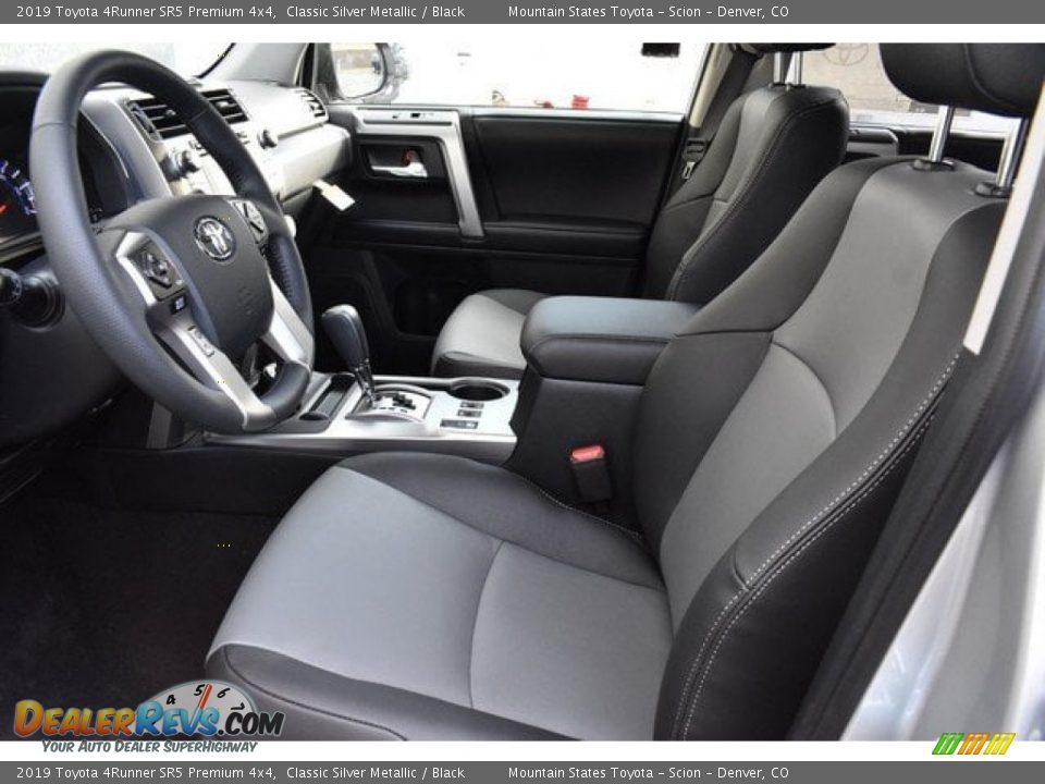 2019 Toyota 4Runner SR5 Premium 4x4 Classic Silver Metallic / Black Photo #6