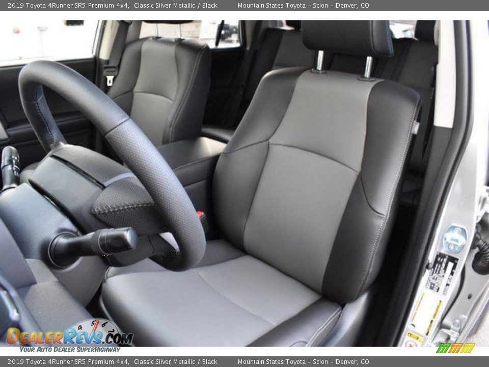 2019 Toyota 4Runner SR5 Premium 4x4 Classic Silver Metallic / Black Photo #7