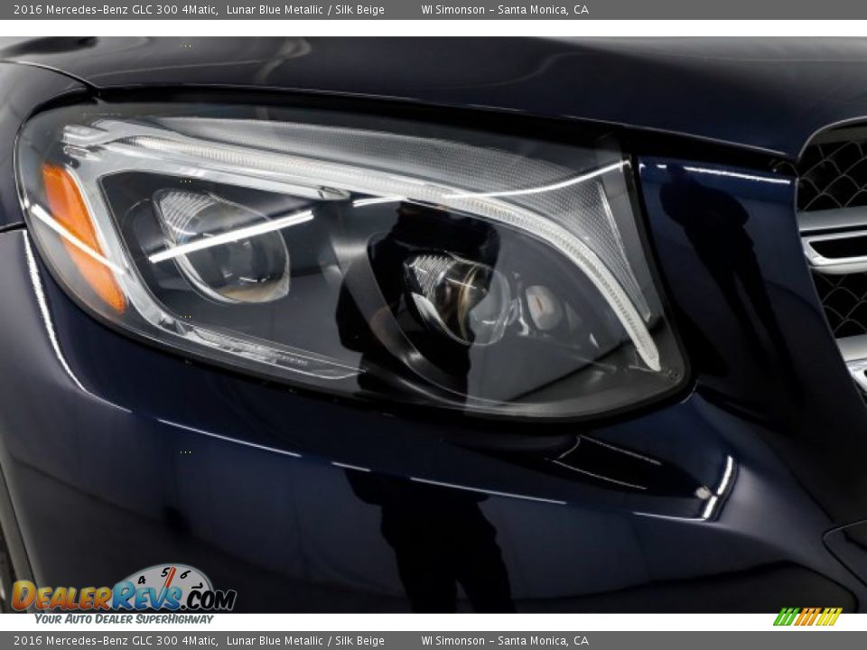 2016 Mercedes-Benz GLC 300 4Matic Lunar Blue Metallic / Silk Beige Photo #3