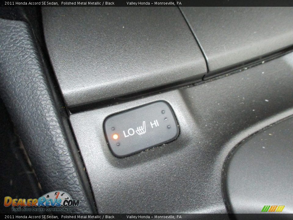 2011 Honda Accord SE Sedan Polished Metal Metallic / Black Photo #17