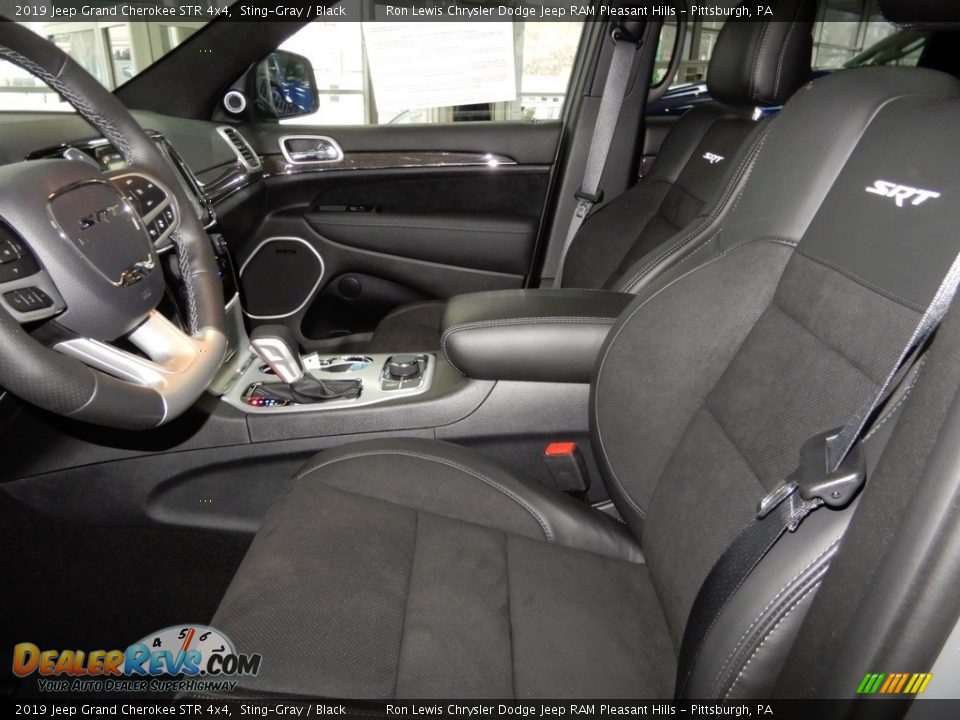 Front Seat of 2019 Jeep Grand Cherokee STR 4x4 Photo #10