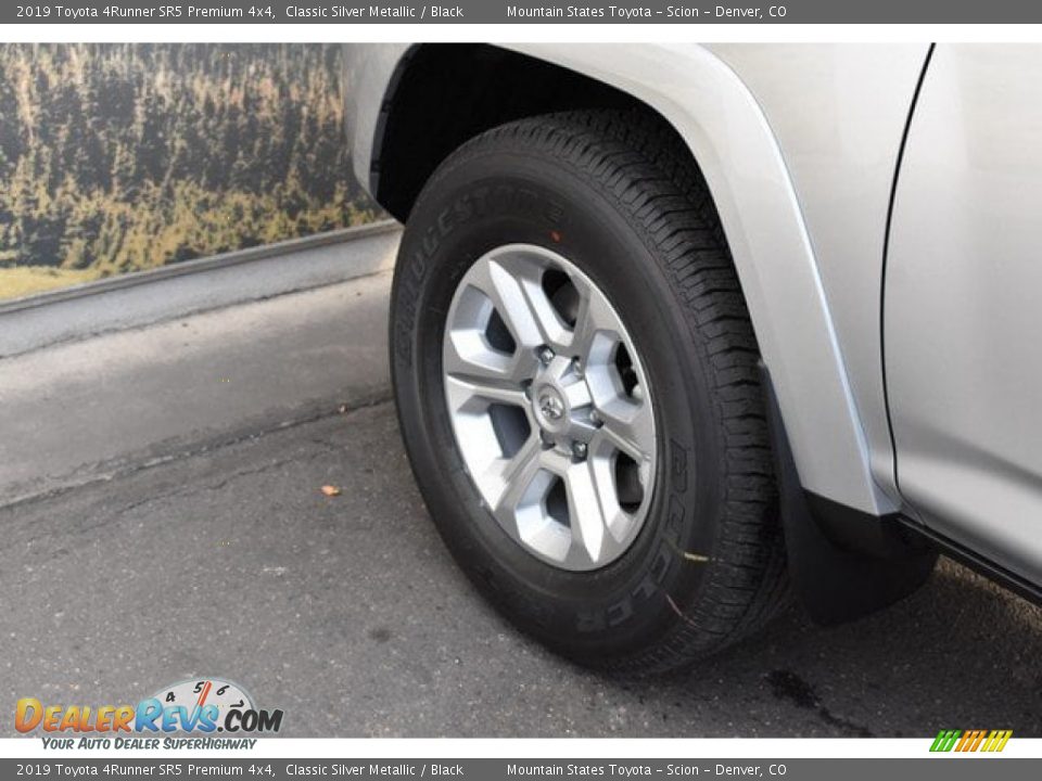 2019 Toyota 4Runner SR5 Premium 4x4 Classic Silver Metallic / Black Photo #34