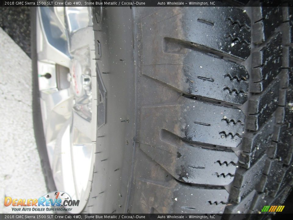 2018 GMC Sierra 1500 SLT Crew Cab 4WD Stone Blue Metallic / Cocoa/­Dune Photo #9