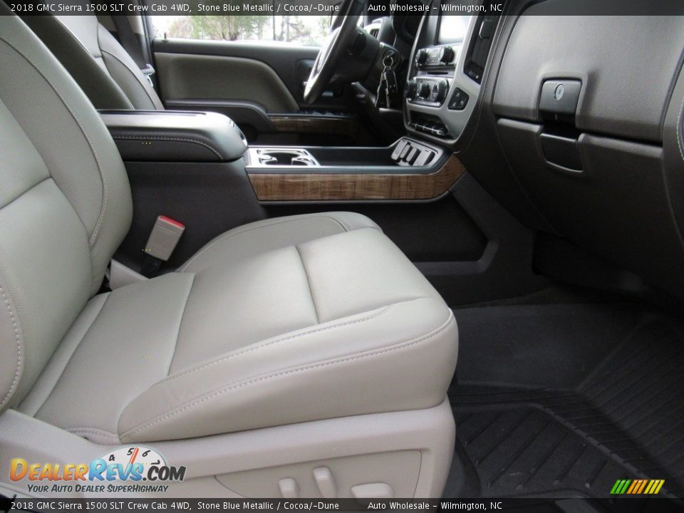2018 GMC Sierra 1500 SLT Crew Cab 4WD Stone Blue Metallic / Cocoa/­Dune Photo #13