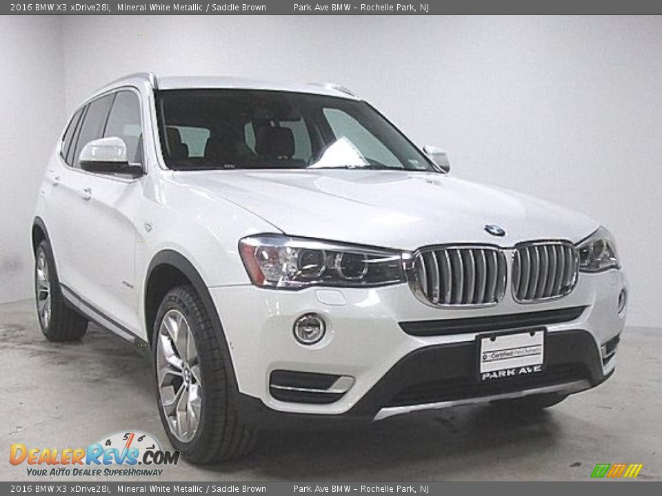2016 BMW X3 xDrive28i Mineral White Metallic / Saddle Brown Photo #5