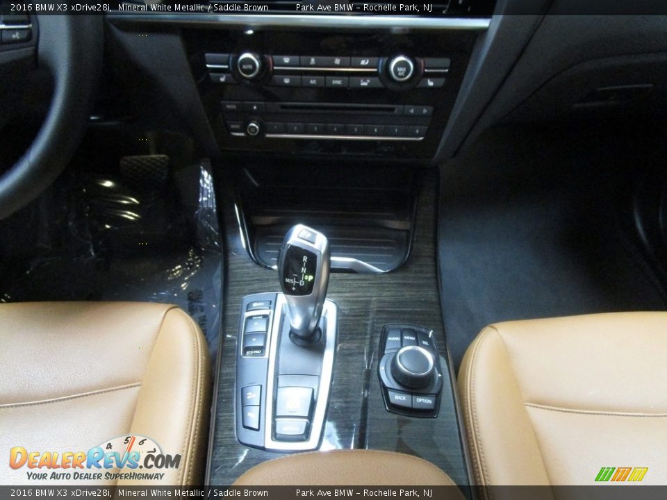 2016 BMW X3 xDrive28i Mineral White Metallic / Saddle Brown Photo #27