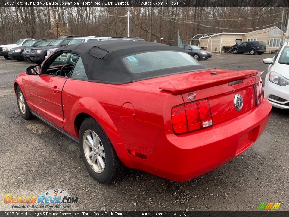 2007 Ford Mustang V6 Deluxe Convertible Torch Red / Dark Charcoal Photo #4