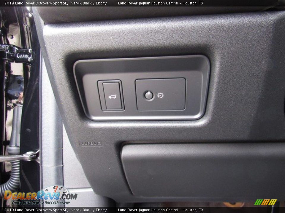 2019 Land Rover Discovery Sport SE Narvik Black / Ebony Photo #26