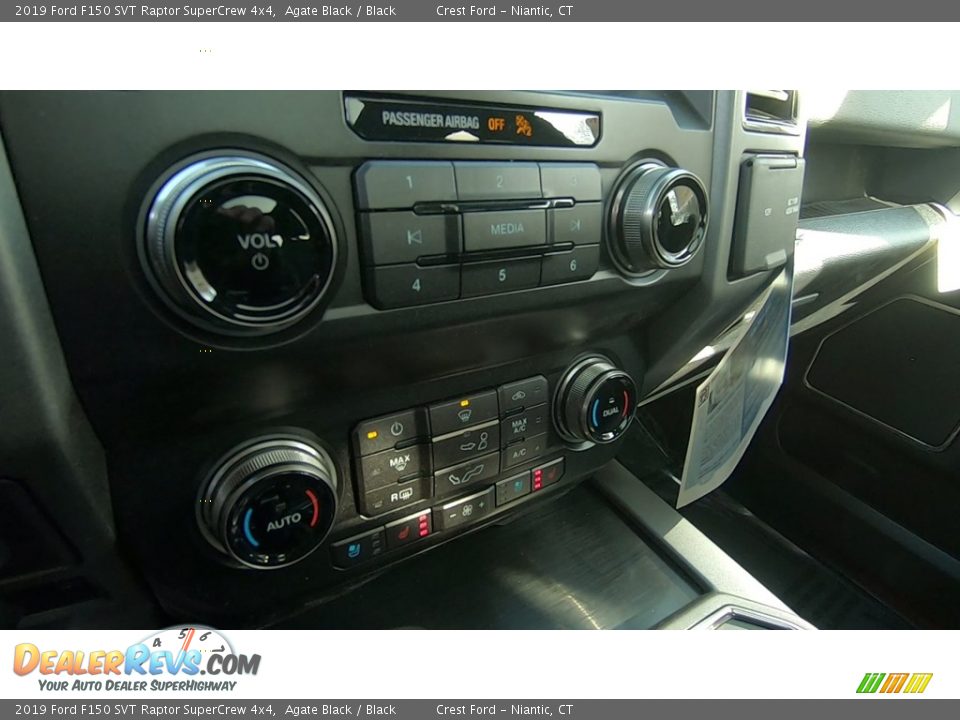 2019 Ford F150 SVT Raptor SuperCrew 4x4 Agate Black / Black Photo #18