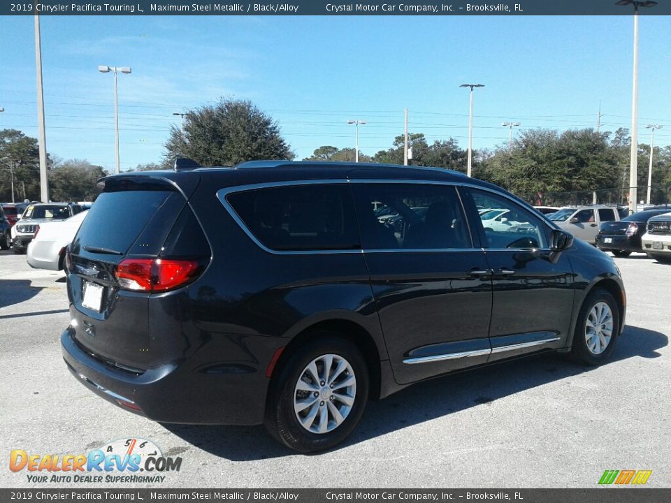 2019 Chrysler Pacifica Touring L Maximum Steel Metallic / Black/Alloy Photo #5