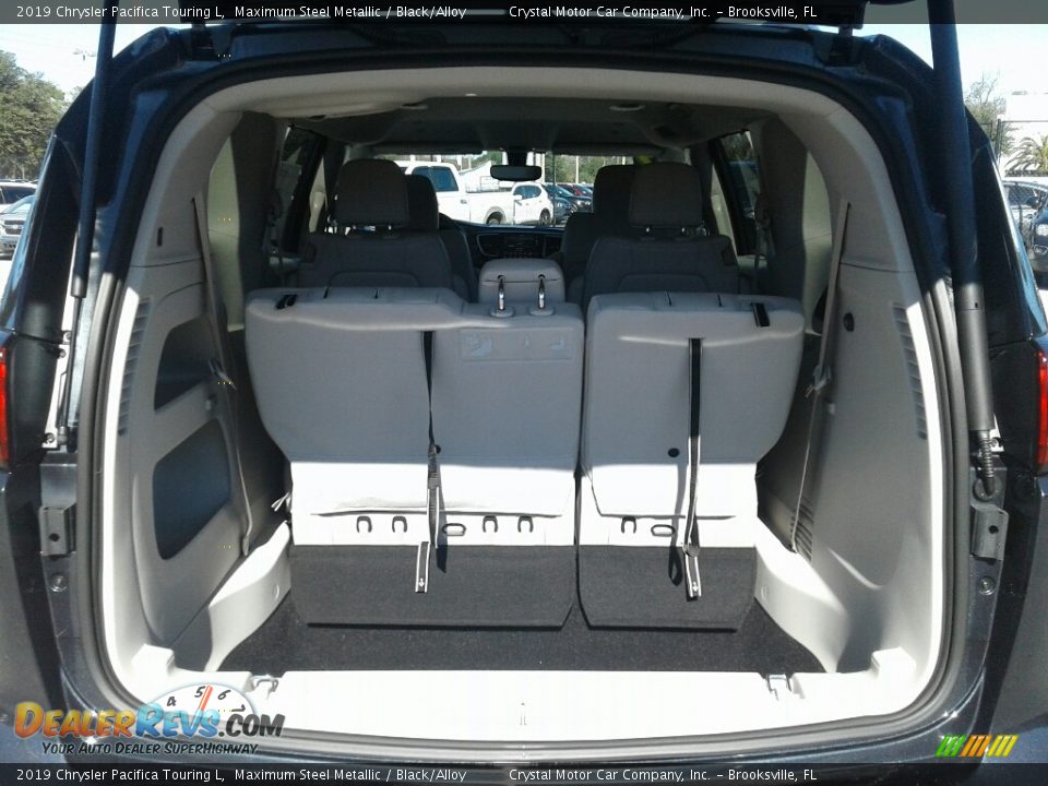 2019 Chrysler Pacifica Touring L Trunk Photo #19