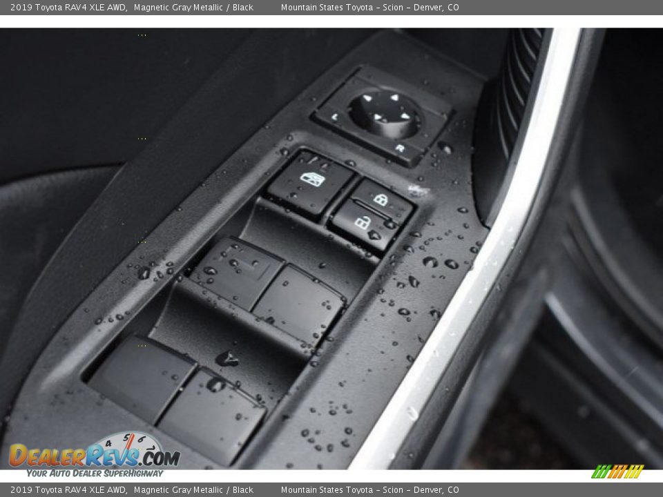 2019 Toyota RAV4 XLE AWD Magnetic Gray Metallic / Black Photo #24