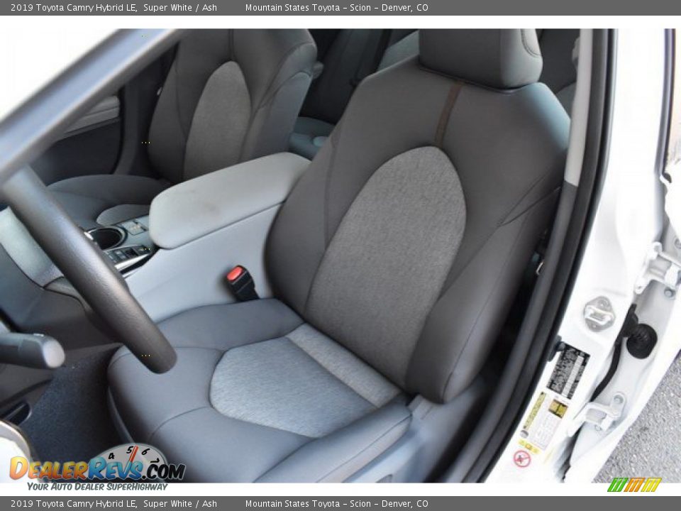 Front Seat of 2019 Toyota Camry Hybrid LE Photo #7
