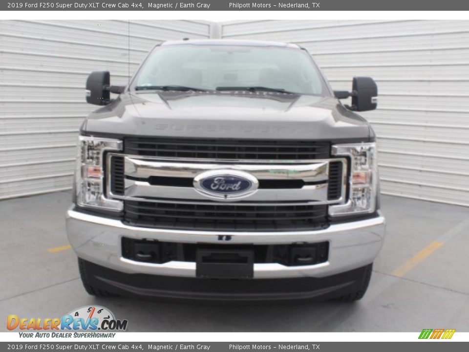 2019 Ford F250 Super Duty XLT Crew Cab 4x4 Magnetic / Earth Gray Photo #3