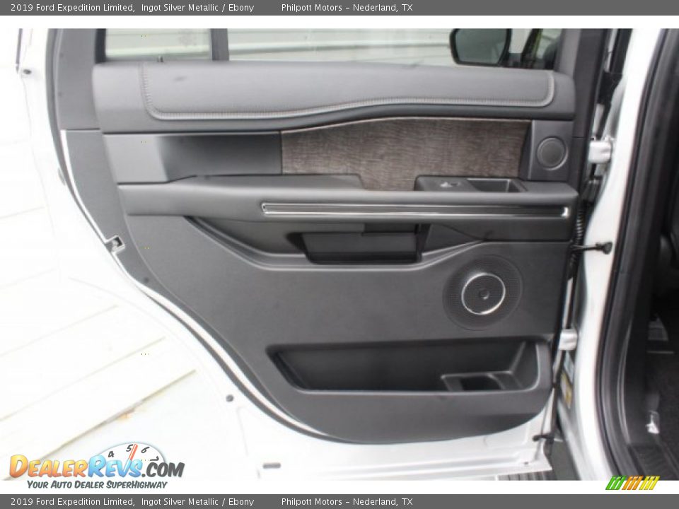 Door Panel of 2019 Ford Expedition Limited Photo #18