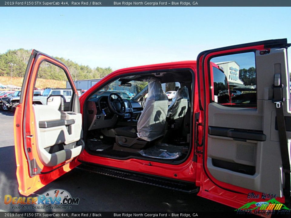 2019 Ford F150 STX SuperCab 4x4 Race Red / Black Photo #12