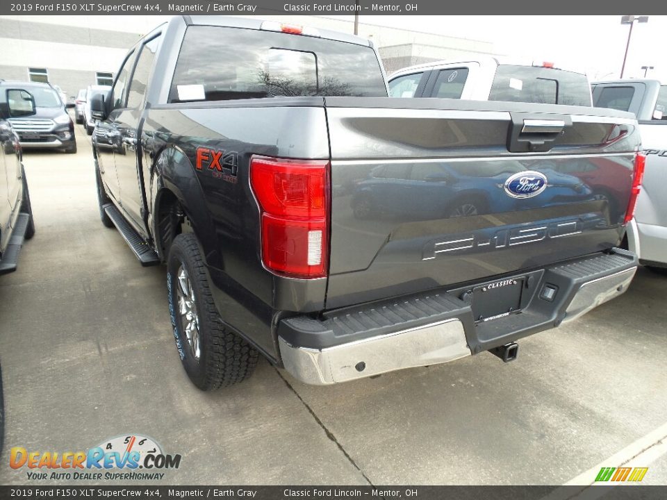 2019 Ford F150 XLT SuperCrew 4x4 Magnetic / Earth Gray Photo #3