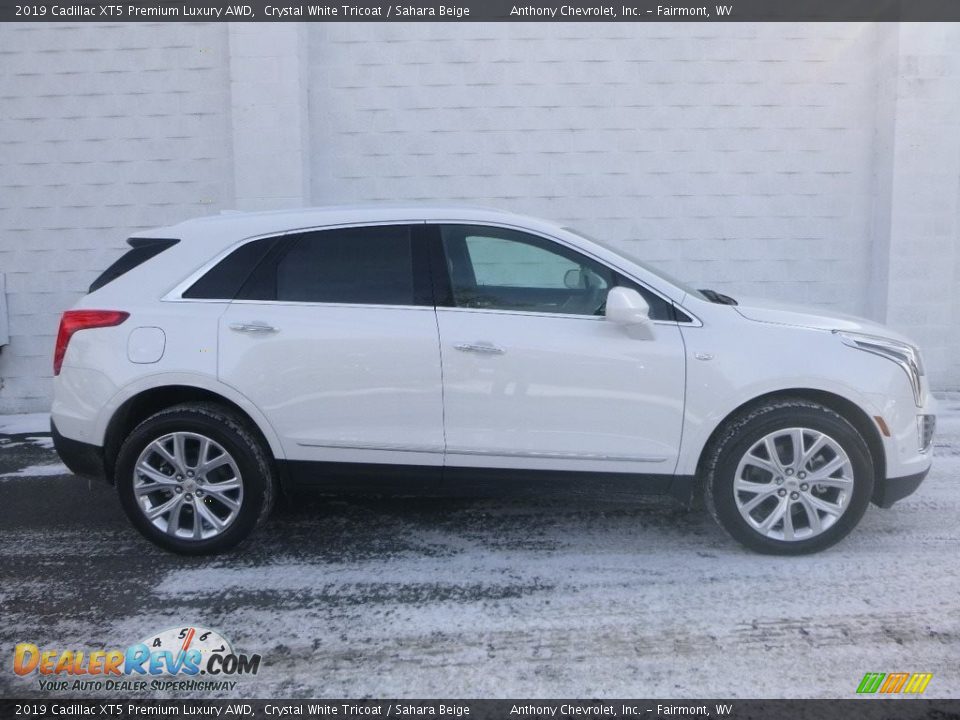 2019 Cadillac XT5 Premium Luxury AWD Crystal White Tricoat / Sahara Beige Photo #4