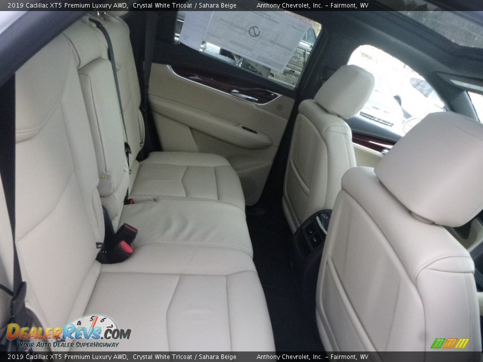 2019 Cadillac XT5 Premium Luxury AWD Crystal White Tricoat / Sahara Beige Photo #8