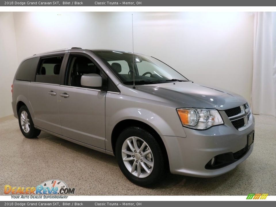 2018 Dodge Grand Caravan SXT Billet / Black Photo #1