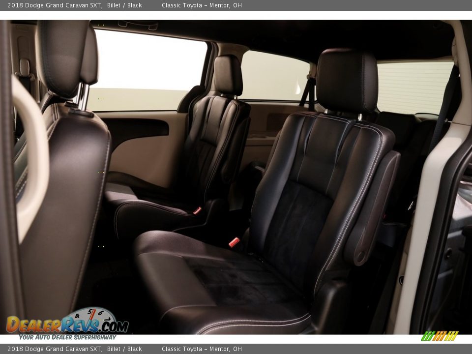 2018 Dodge Grand Caravan SXT Billet / Black Photo #18