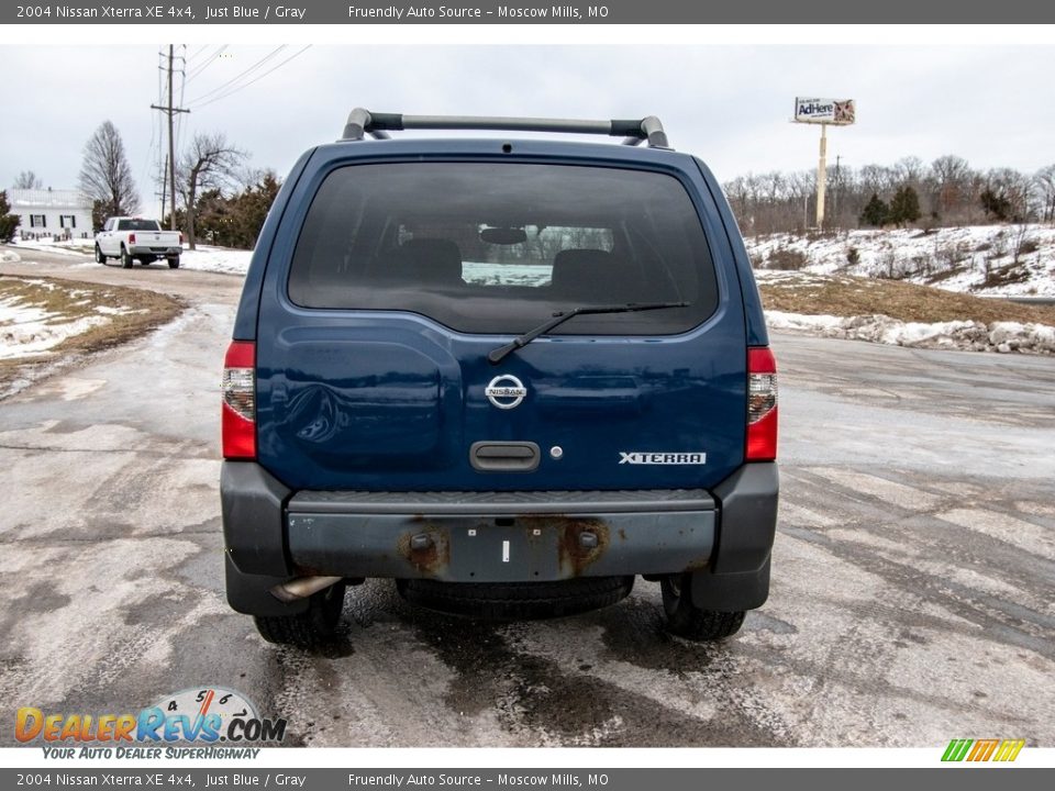 2004 Nissan Xterra XE 4x4 Just Blue / Gray Photo #5