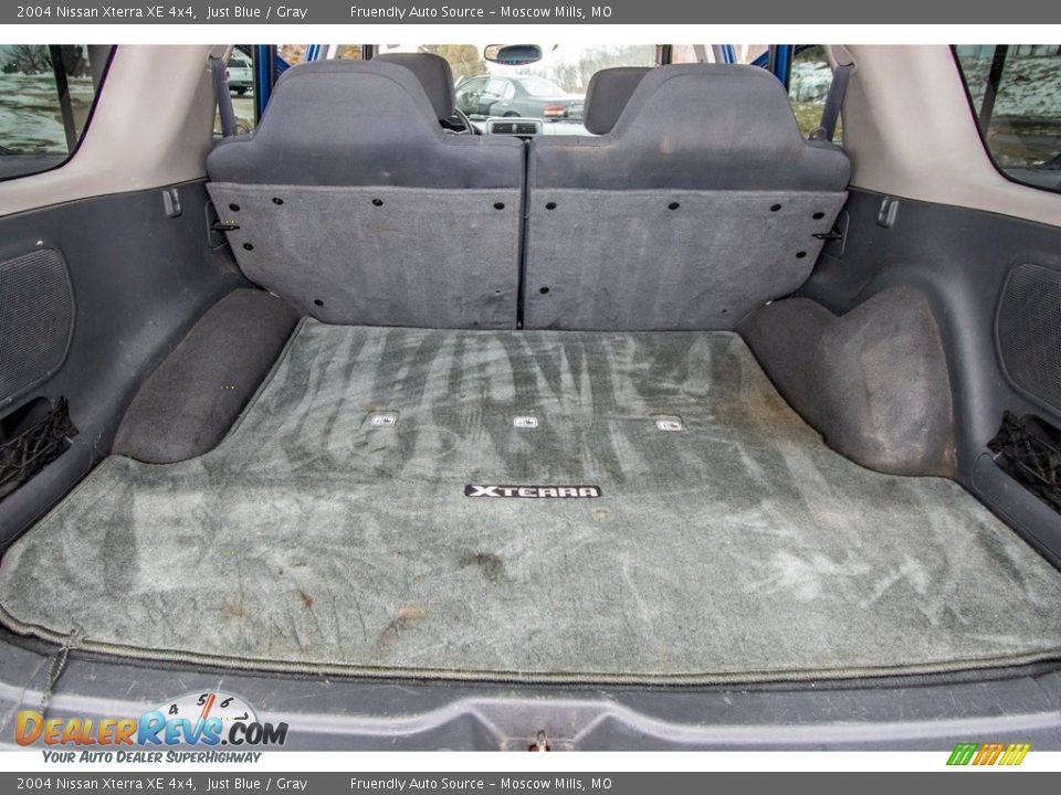2004 Nissan Xterra XE 4x4 Just Blue / Gray Photo #22