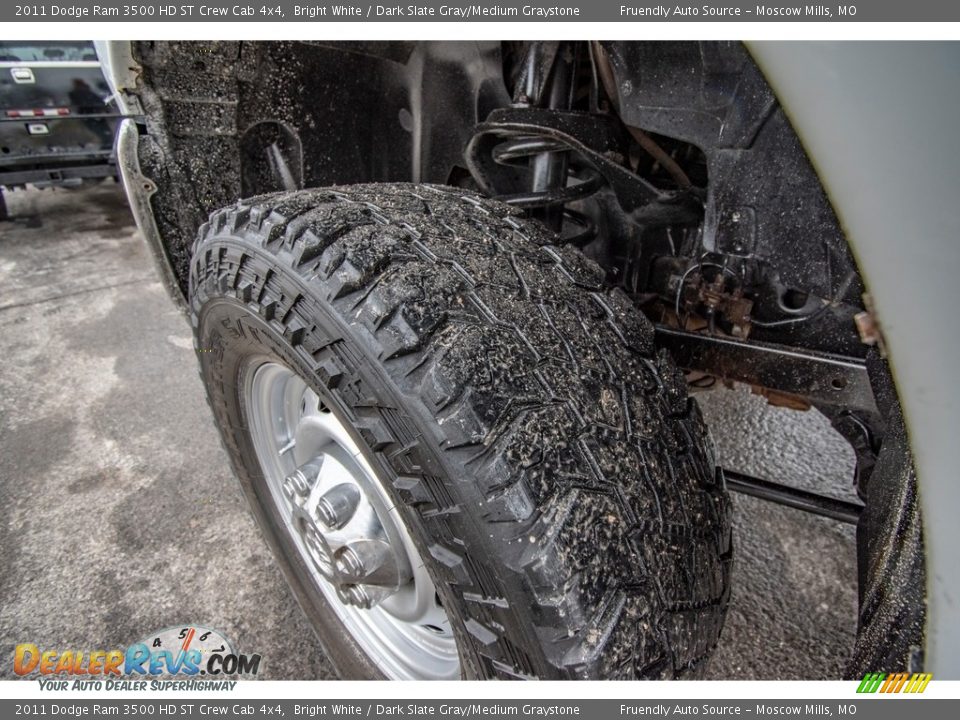 2011 Dodge Ram 3500 HD ST Crew Cab 4x4 Bright White / Dark Slate Gray/Medium Graystone Photo #15