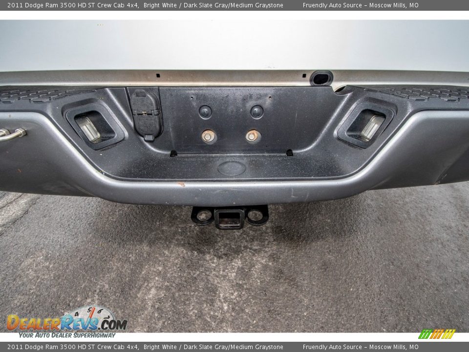 2011 Dodge Ram 3500 HD ST Crew Cab 4x4 Bright White / Dark Slate Gray/Medium Graystone Photo #20