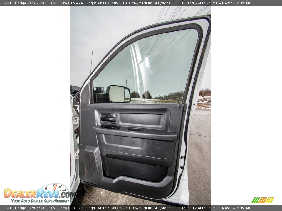 2011 Dodge Ram 3500 HD ST Crew Cab 4x4 Bright White / Dark Slate Gray/Medium Graystone Photo #34