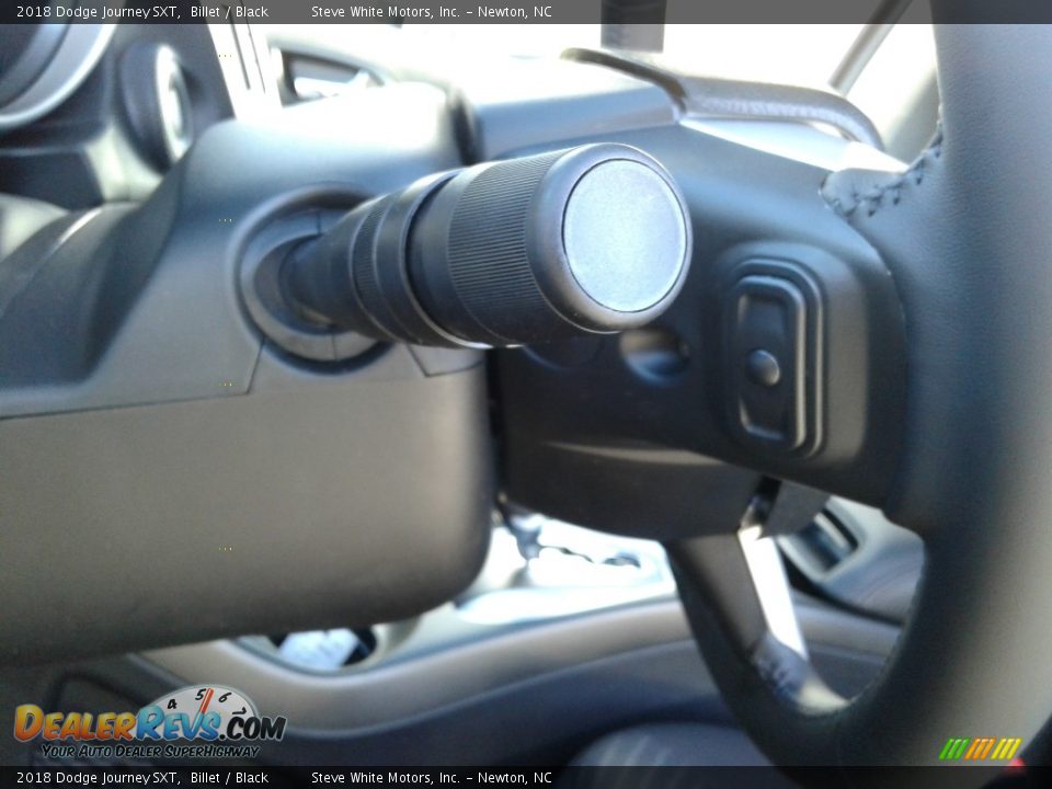 2018 Dodge Journey SXT Billet / Black Photo #18