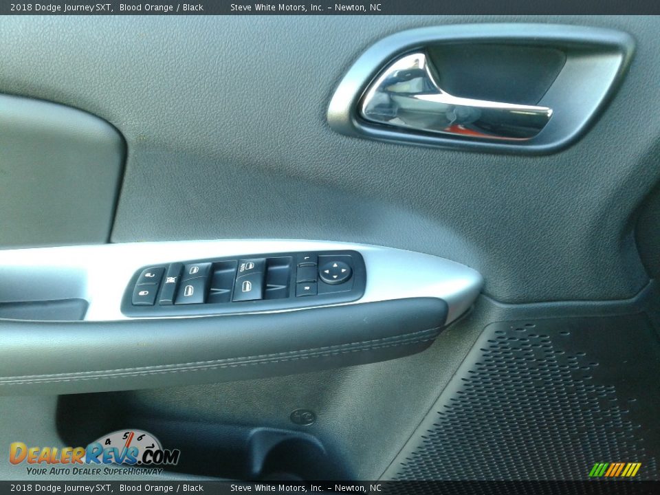 2018 Dodge Journey SXT Blood Orange / Black Photo #9