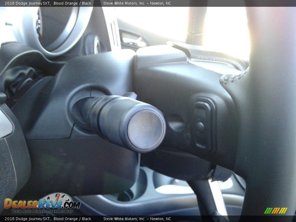 2018 Dodge Journey SXT Blood Orange / Black Photo #18