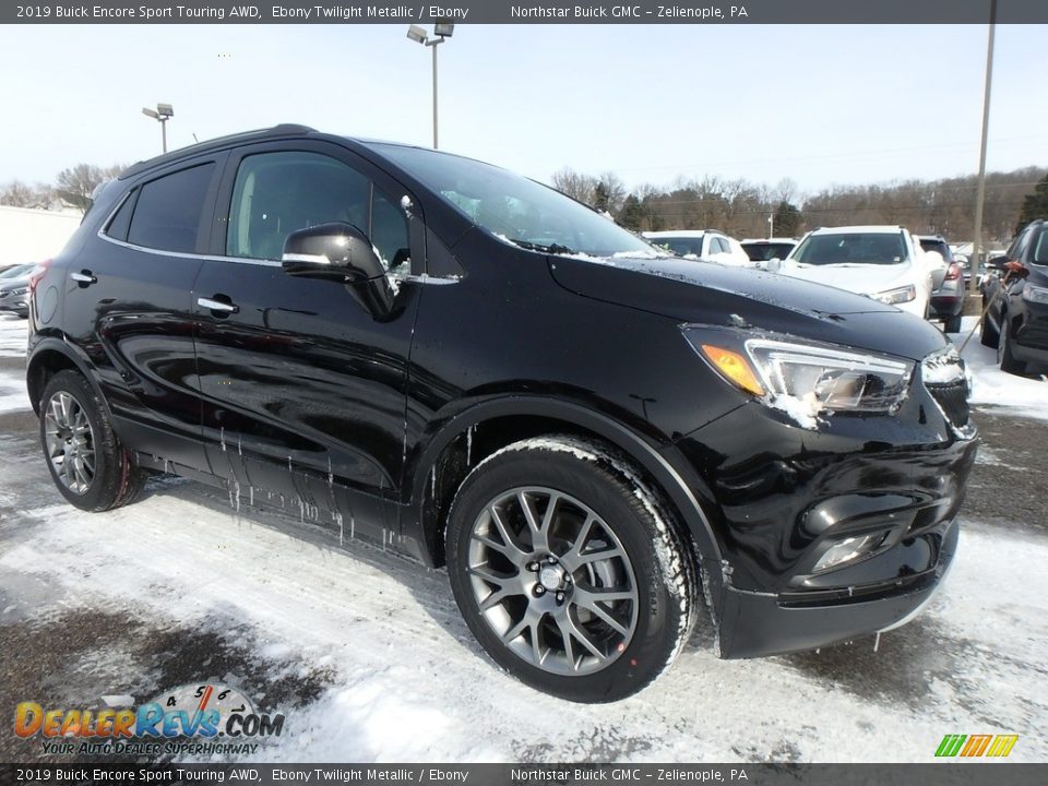 Front 3/4 View of 2019 Buick Encore Sport Touring AWD Photo #3