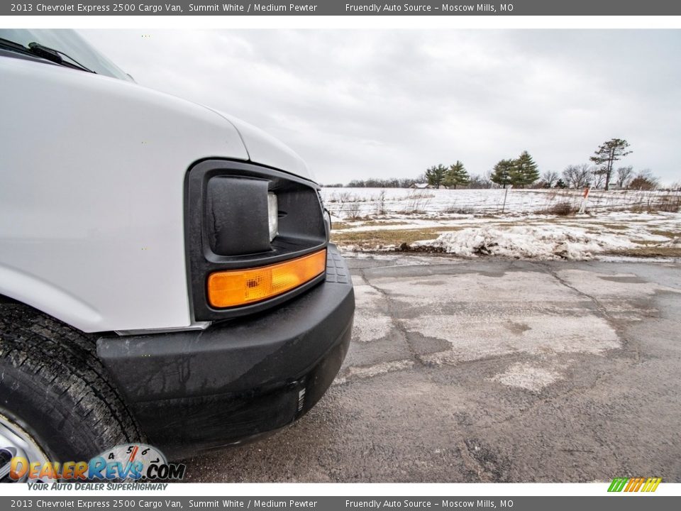 2013 Chevrolet Express 2500 Cargo Van Summit White / Medium Pewter Photo #17