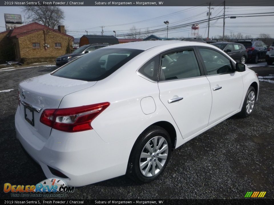2019 Nissan Sentra S Fresh Powder / Charcoal Photo #4