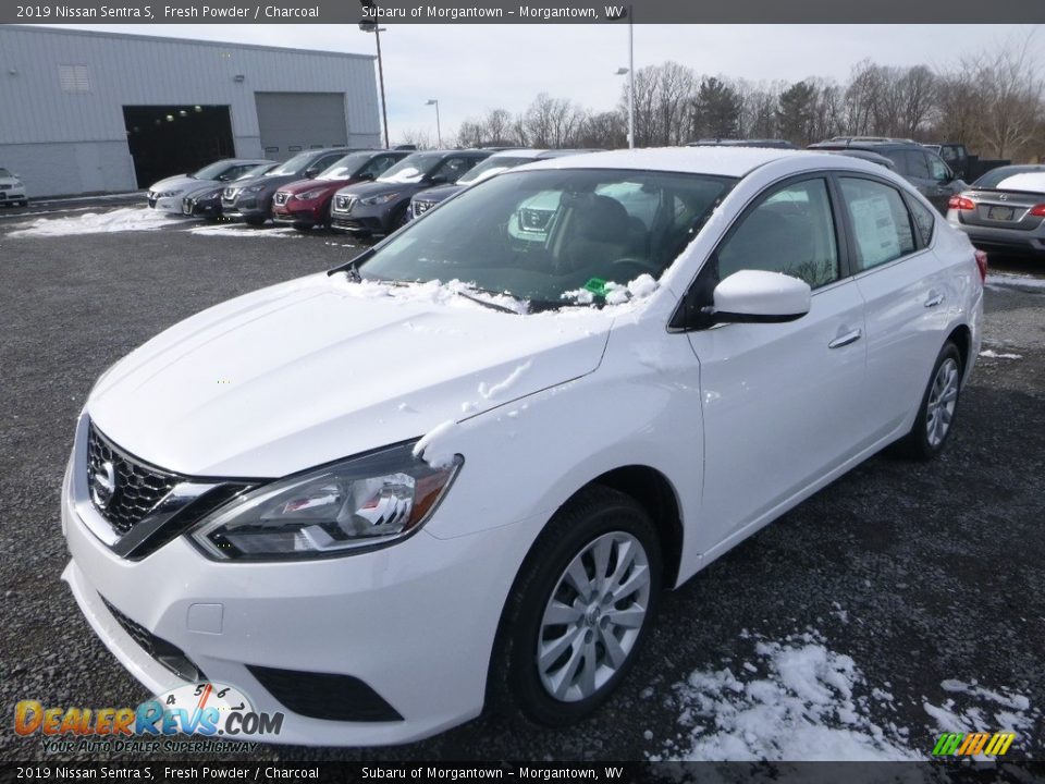 2019 Nissan Sentra S Fresh Powder / Charcoal Photo #8