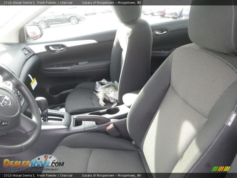 2019 Nissan Sentra S Fresh Powder / Charcoal Photo #13