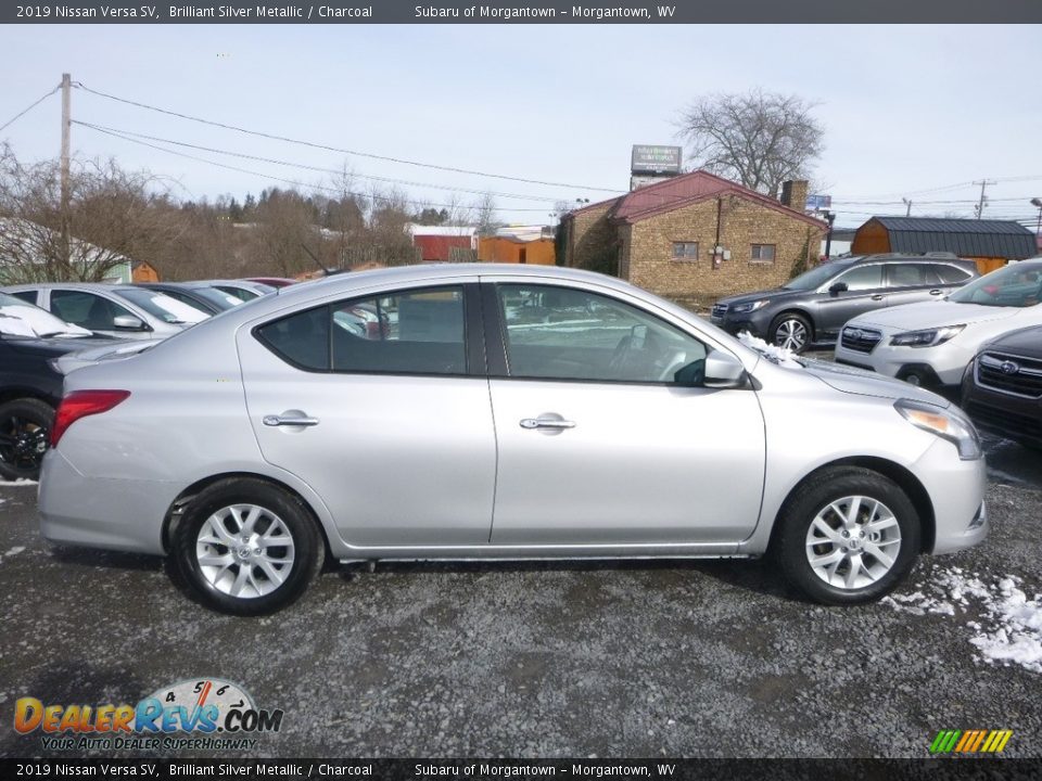2019 Nissan Versa SV Brilliant Silver Metallic / Charcoal Photo #3