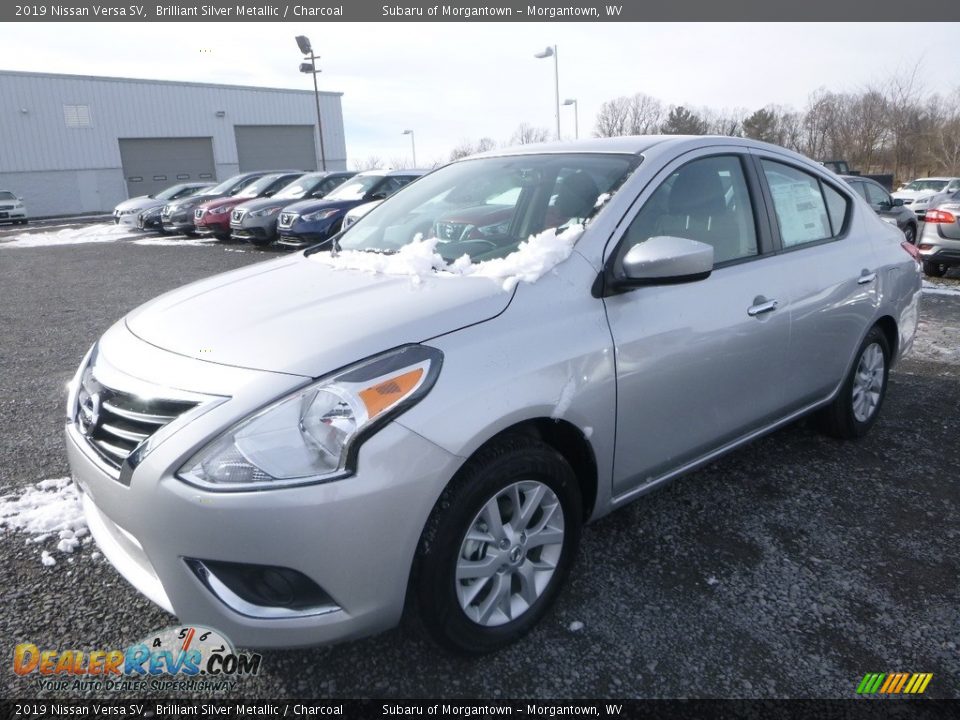 2019 Nissan Versa SV Brilliant Silver Metallic / Charcoal Photo #8