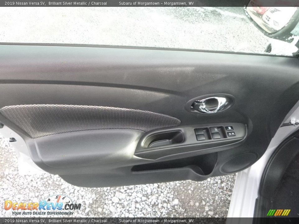 2019 Nissan Versa SV Brilliant Silver Metallic / Charcoal Photo #13