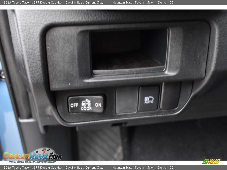 2019 Toyota Tacoma SR5 Double Cab 4x4 Cavalry Blue / Cement Gray Photo #25