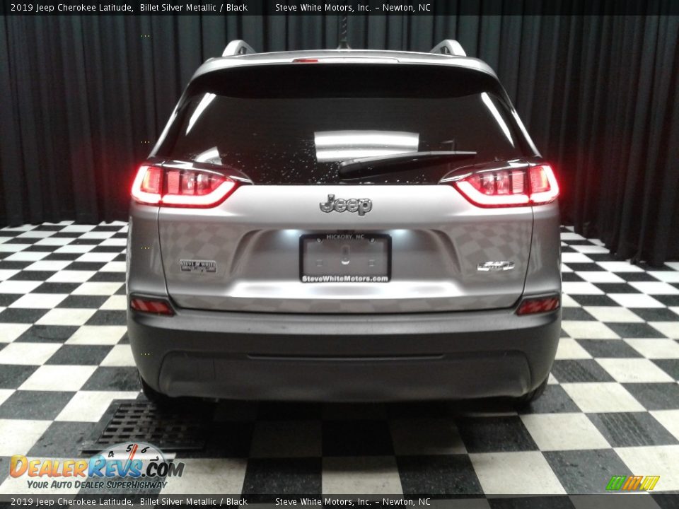 2019 Jeep Cherokee Latitude Billet Silver Metallic / Black Photo #7