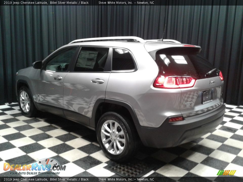 2019 Jeep Cherokee Latitude Billet Silver Metallic / Black Photo #8